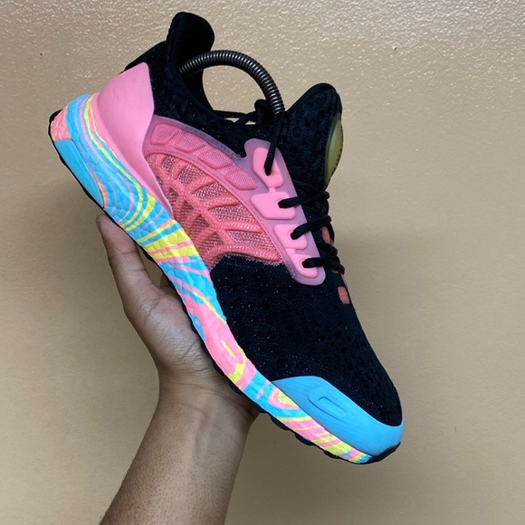 Adidas Ultraboost DNA Climacool “Core Black/Beam Pink/Beam Yellow” GV8758 - Picture 12 of 16